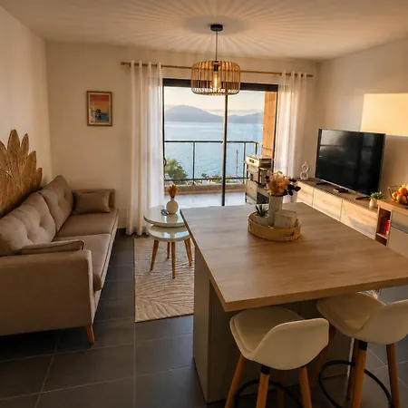 公寓 2 Bedroom With Sea View, Air-conditioned, 50 M Away